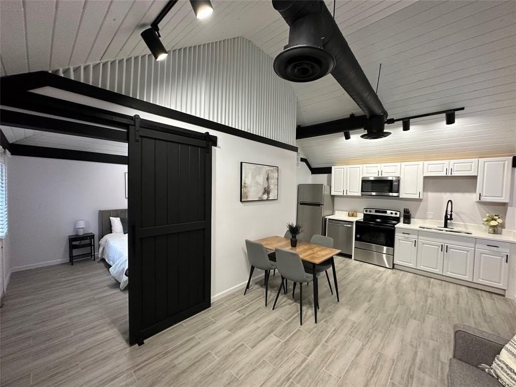 3345 8th Ave - Photo 5 of 20