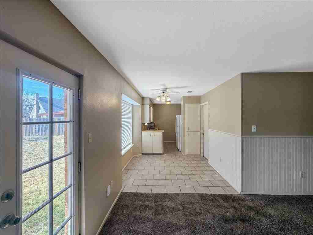 4325 Beall Blvd - Photo 4 of 13