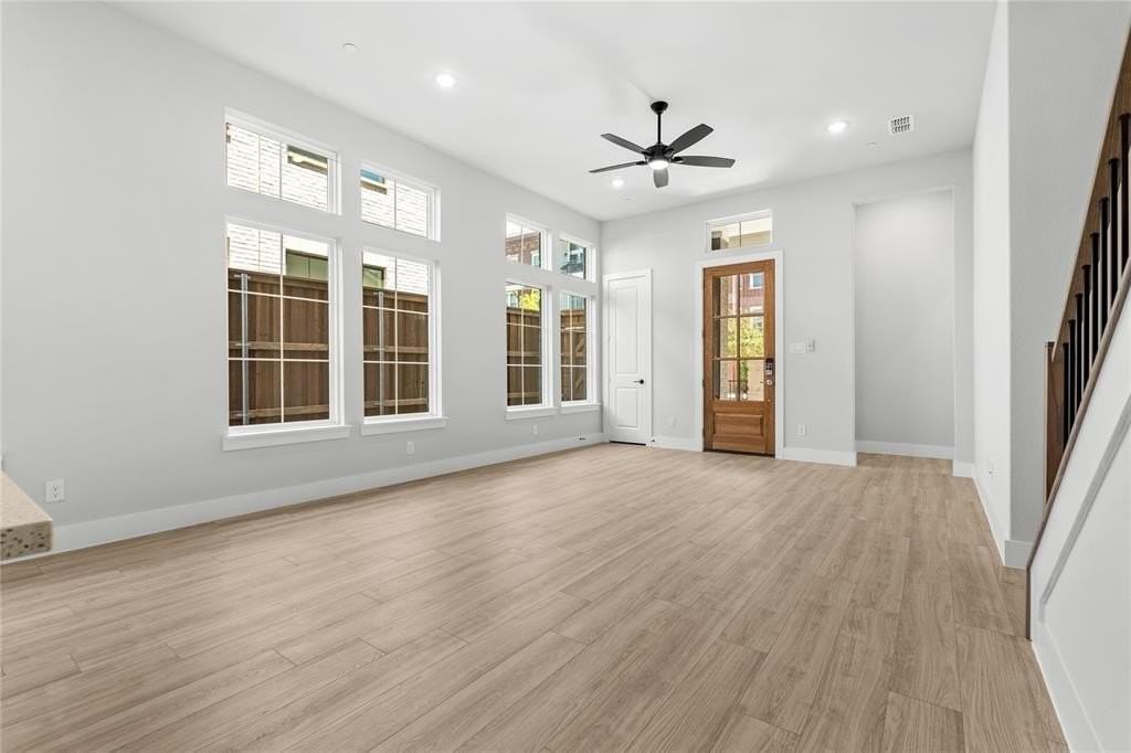 12021 Brubaker Dr - Photo 4 of 39