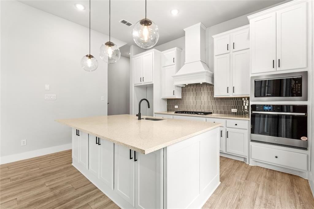 12021 Brubaker Dr - Photo 7 of 39