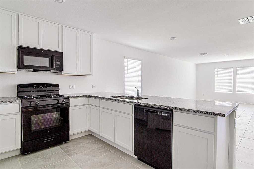 10449 Tullamore Ridge Rd - Photo 3 of 17