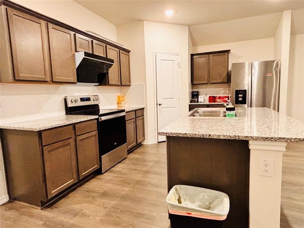 1304 Johnson Dr - Photo 7 of 15