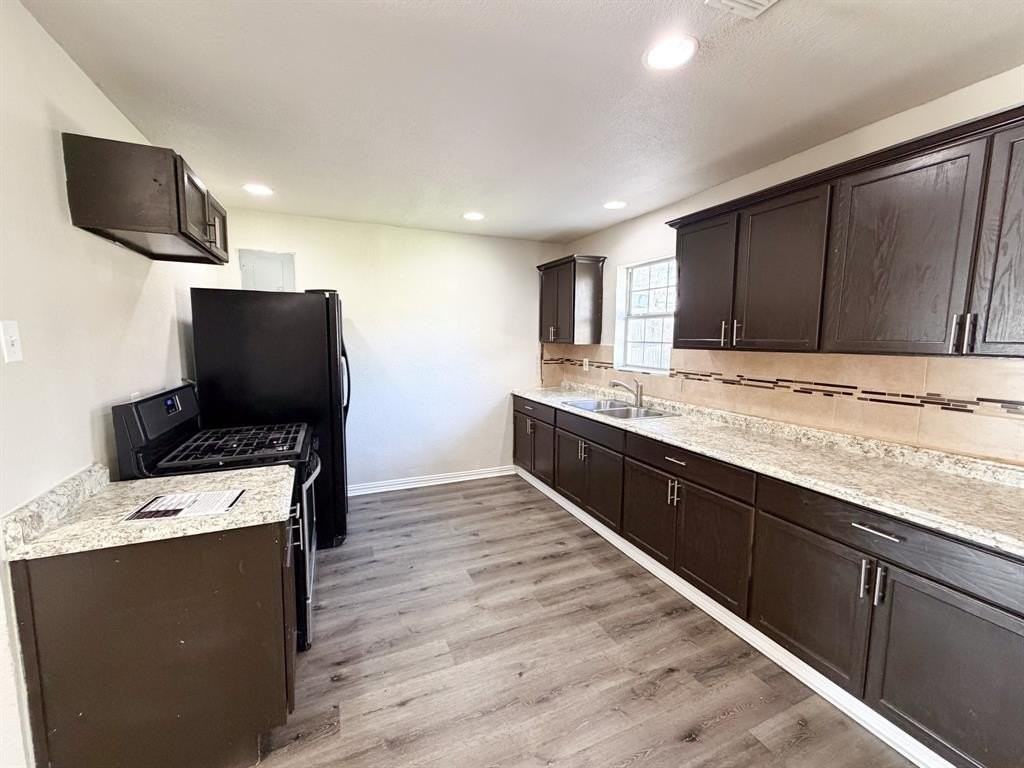 1307 Janann Ave - Photo 5 of 16