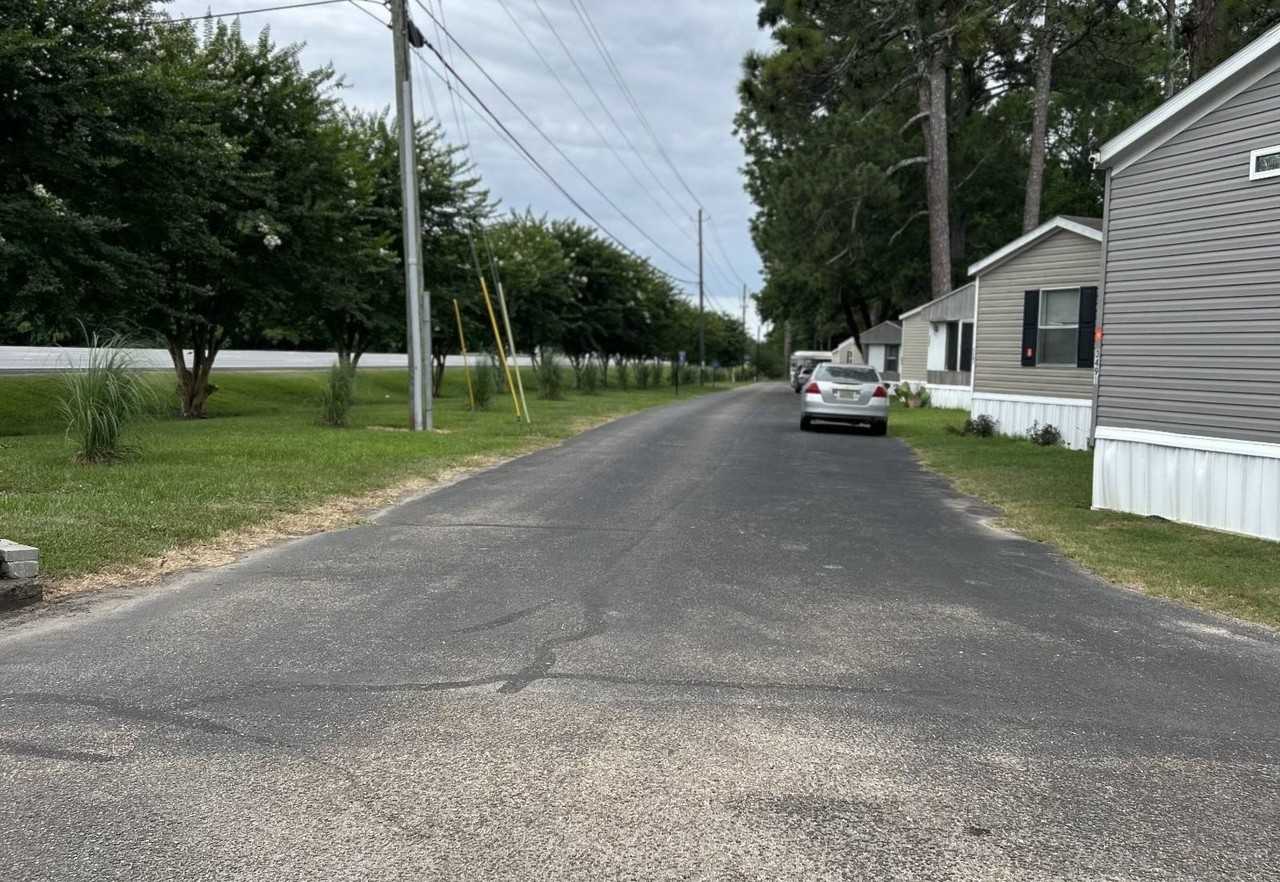 3442 Blue Ridge Cir - Photo 3 of 8