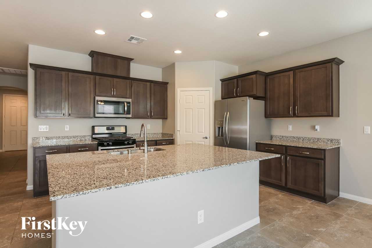 4004 Makushin Bay Ave - Photo 6 of 15