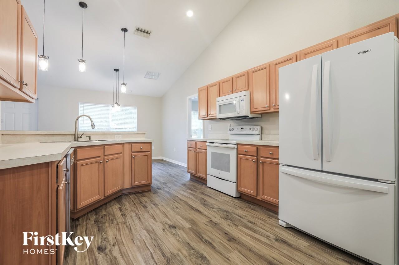 3791 Garbett Ter - Photo 6 of 15