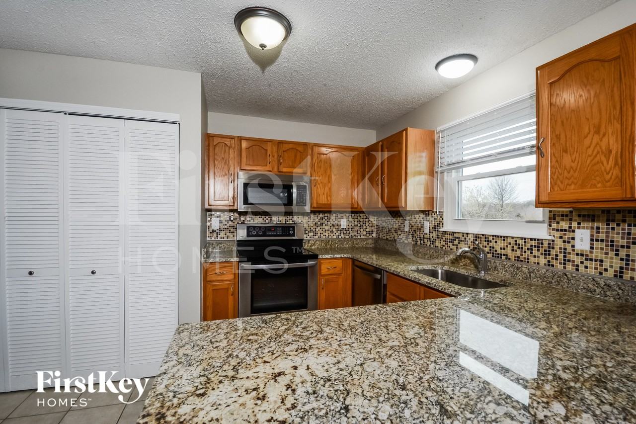 2005 Rosedale Ct - Photo 6 of 15