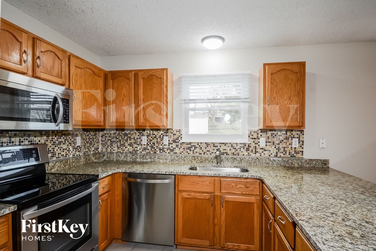 2005 Rosedale Ct - Photo 7 of 15