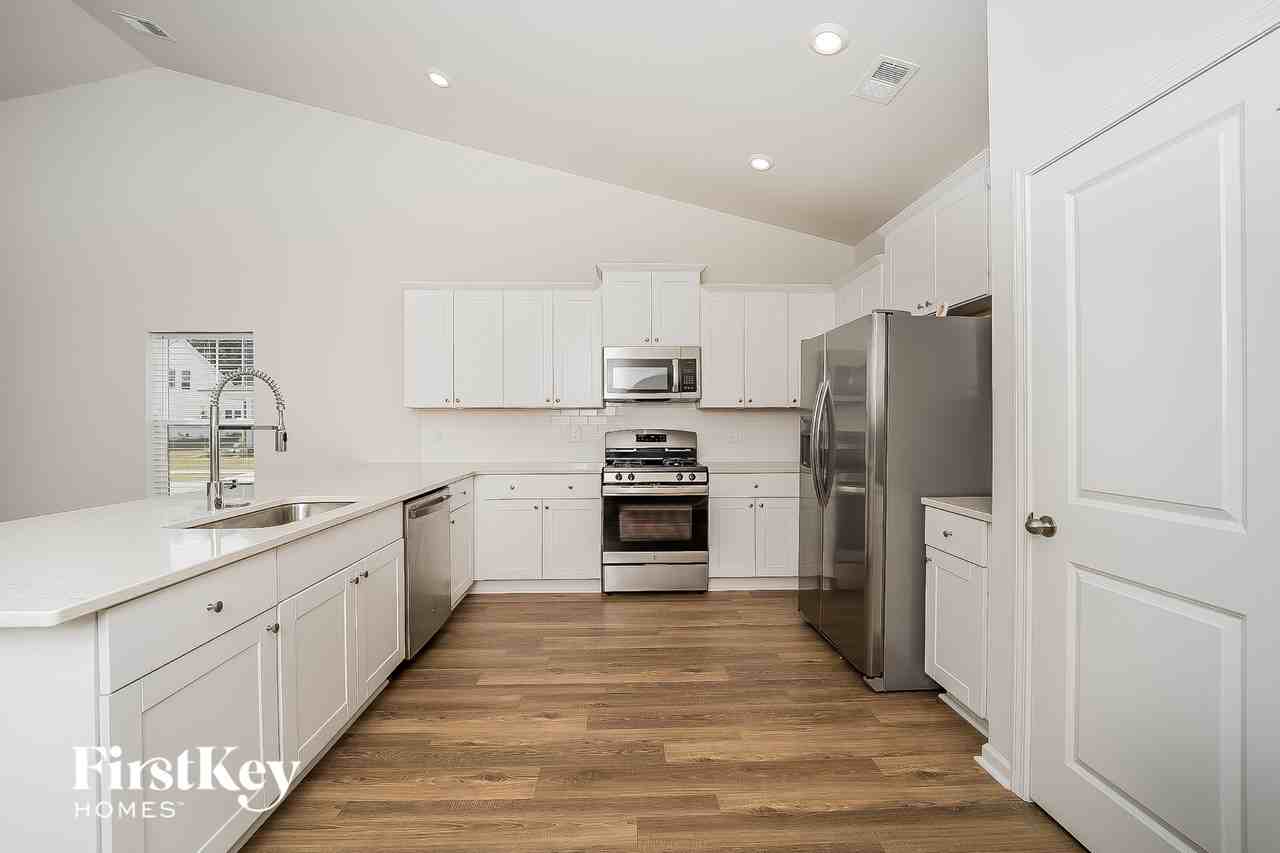 247 Morning Song St - Photo 6 of 15