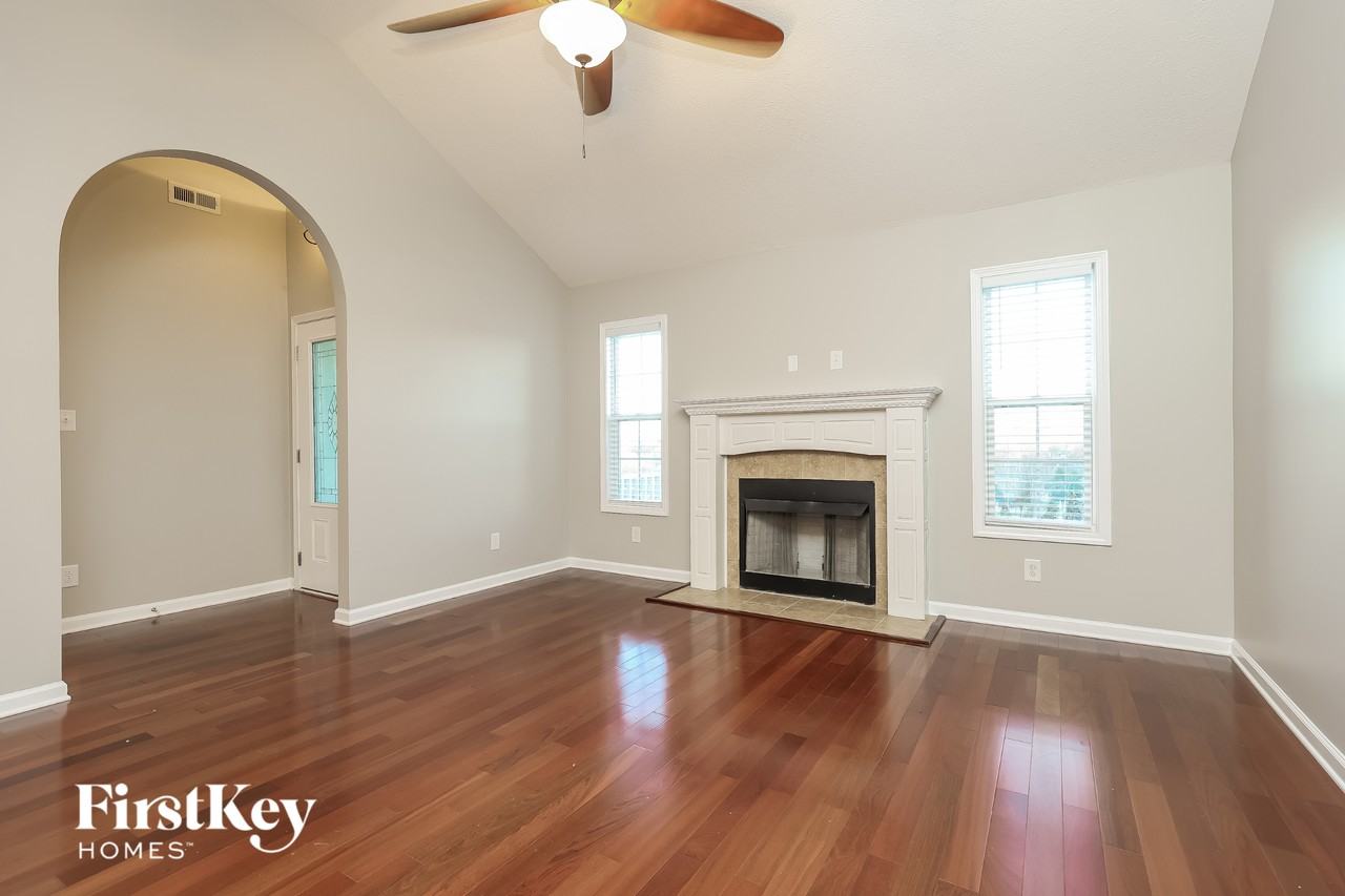 488 Cedar Valley Dr - Photo 3 of 15