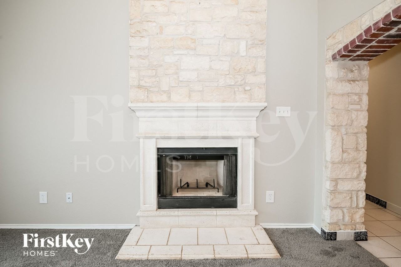 2969 Saint Albert Dr - Photo 2 of 15