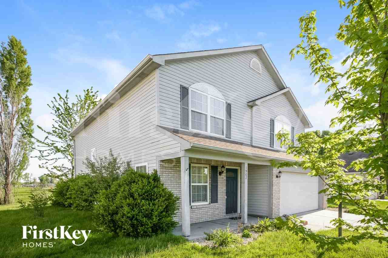 1902 Cold Spring Dr - Photo 2 of 15