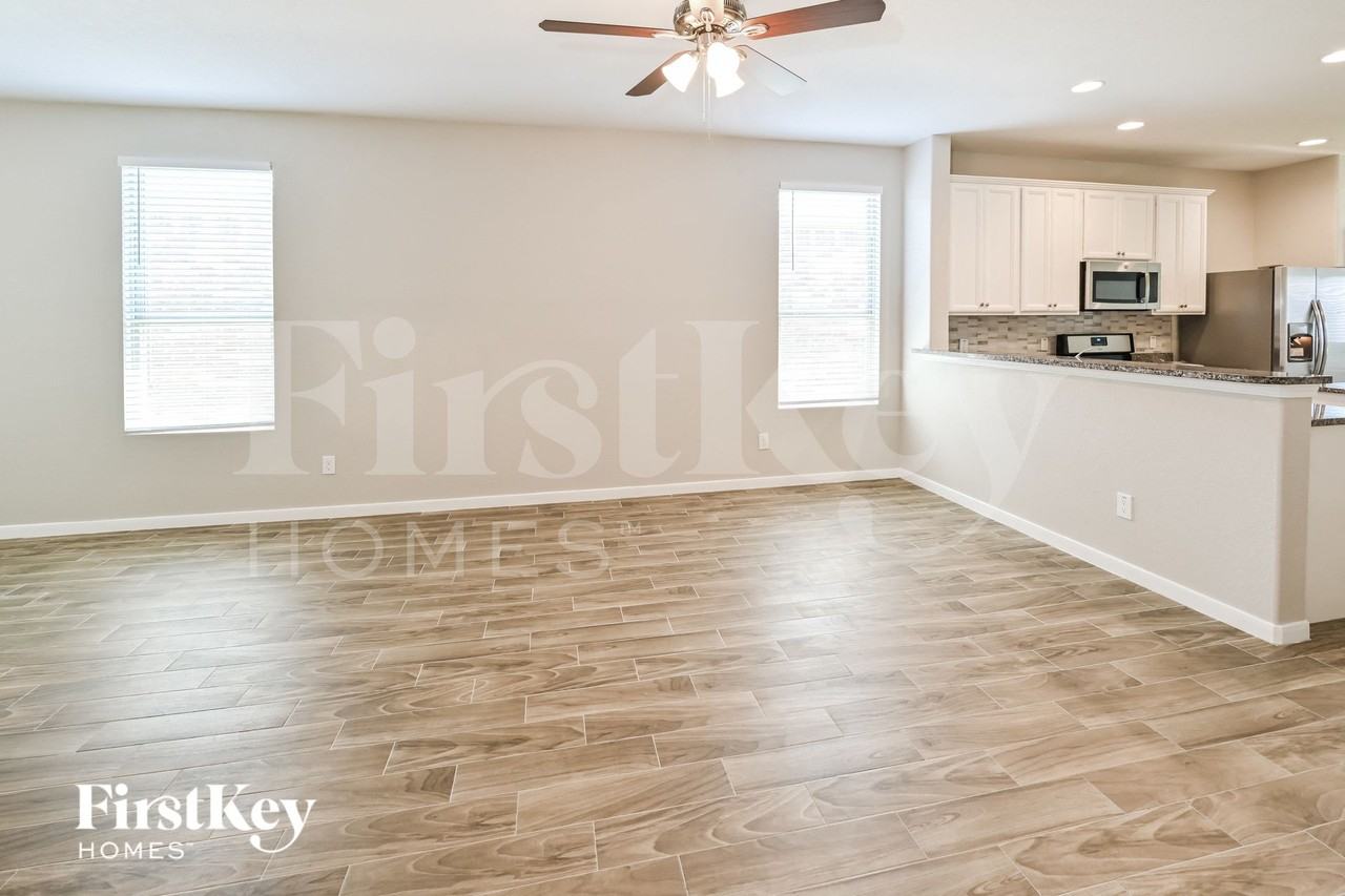 2722 Skyview Long Dr - Photo 4 of 15