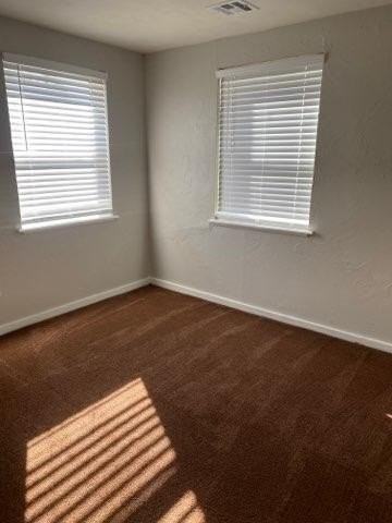 1013 Bell Dr - Photo 4 of 9