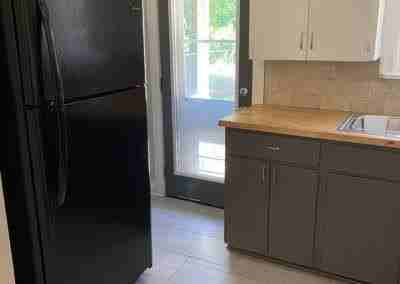 1901 Nw 40th St - Photo 6 of 16