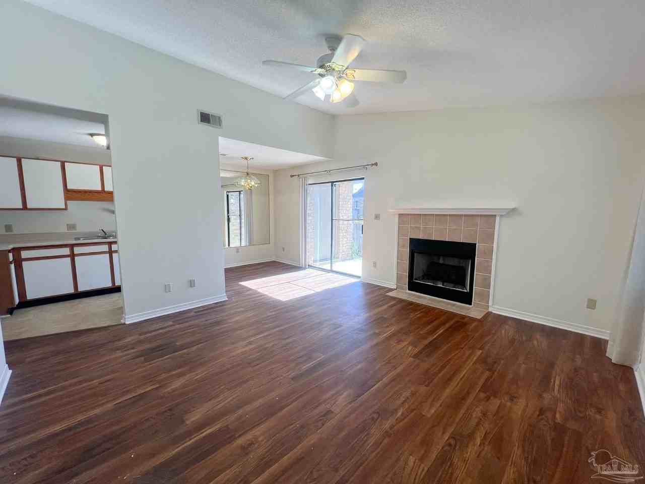 4456 Bellview Ave #7C - Photo 5 of 33