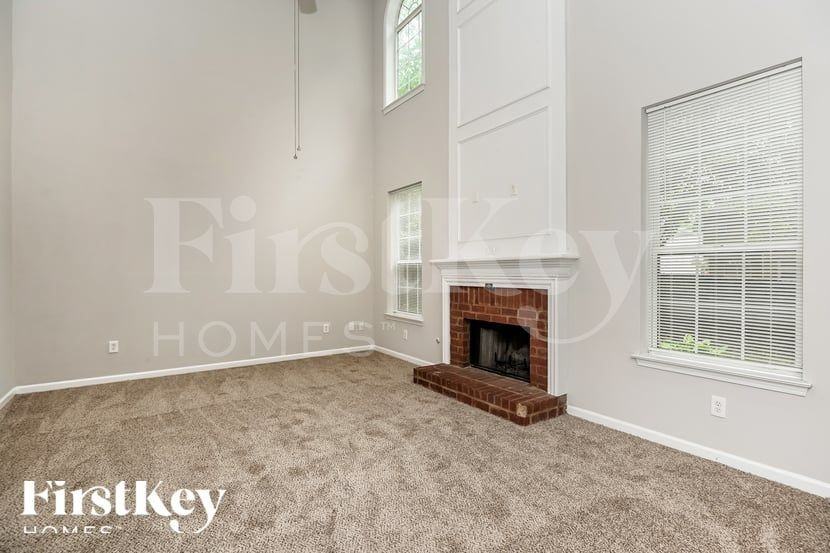 4648 Howell Farms Dr Nw - Photo 4 of 16