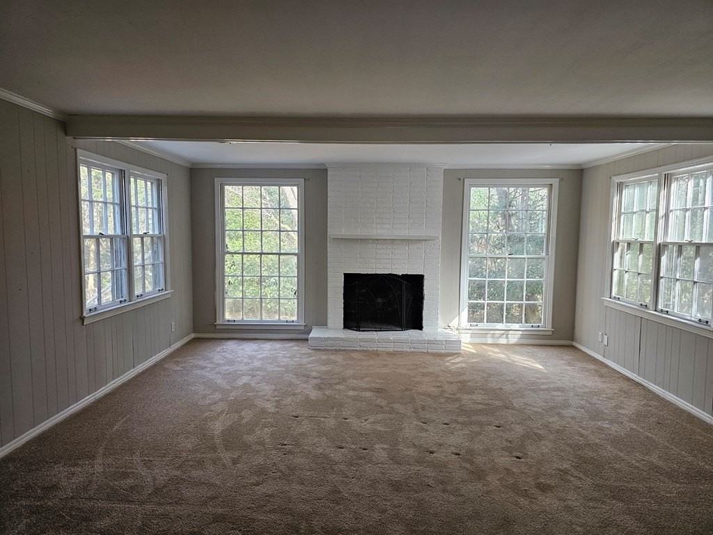 210 Highland Ave - Photo 4 of 13