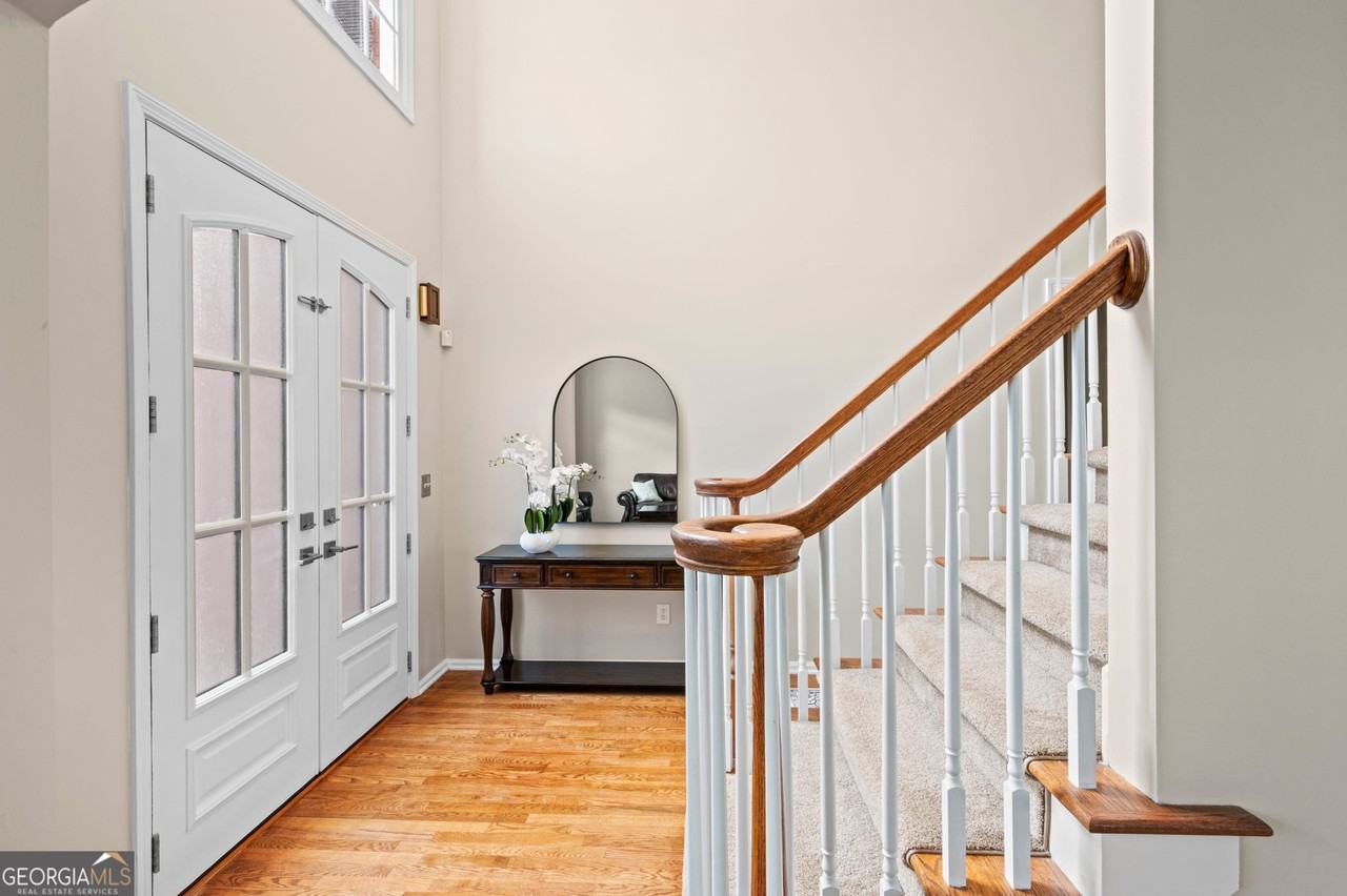 2239 Snug Hbr Ne - Photo 3 of 39