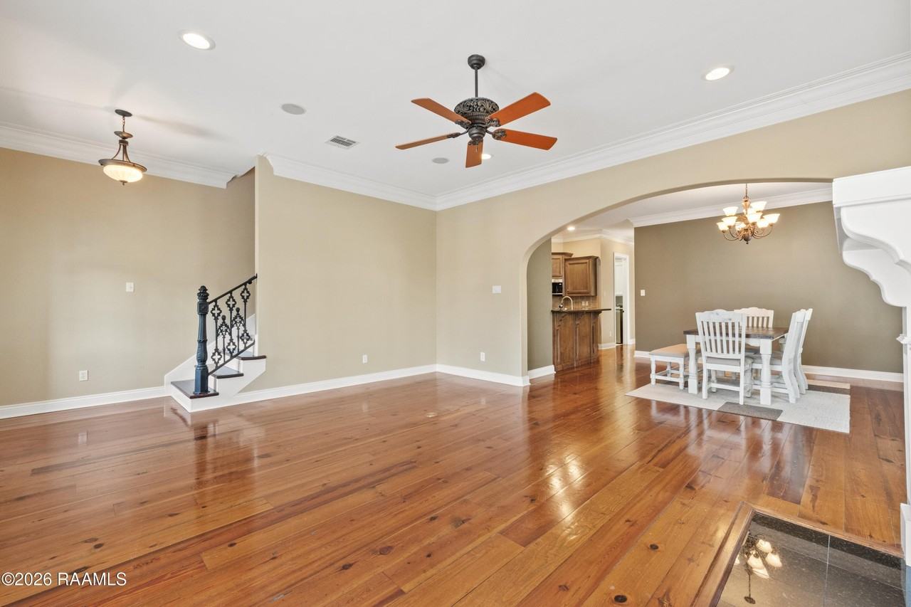 218 Elysian Fields Dr - Photo 6 of 38