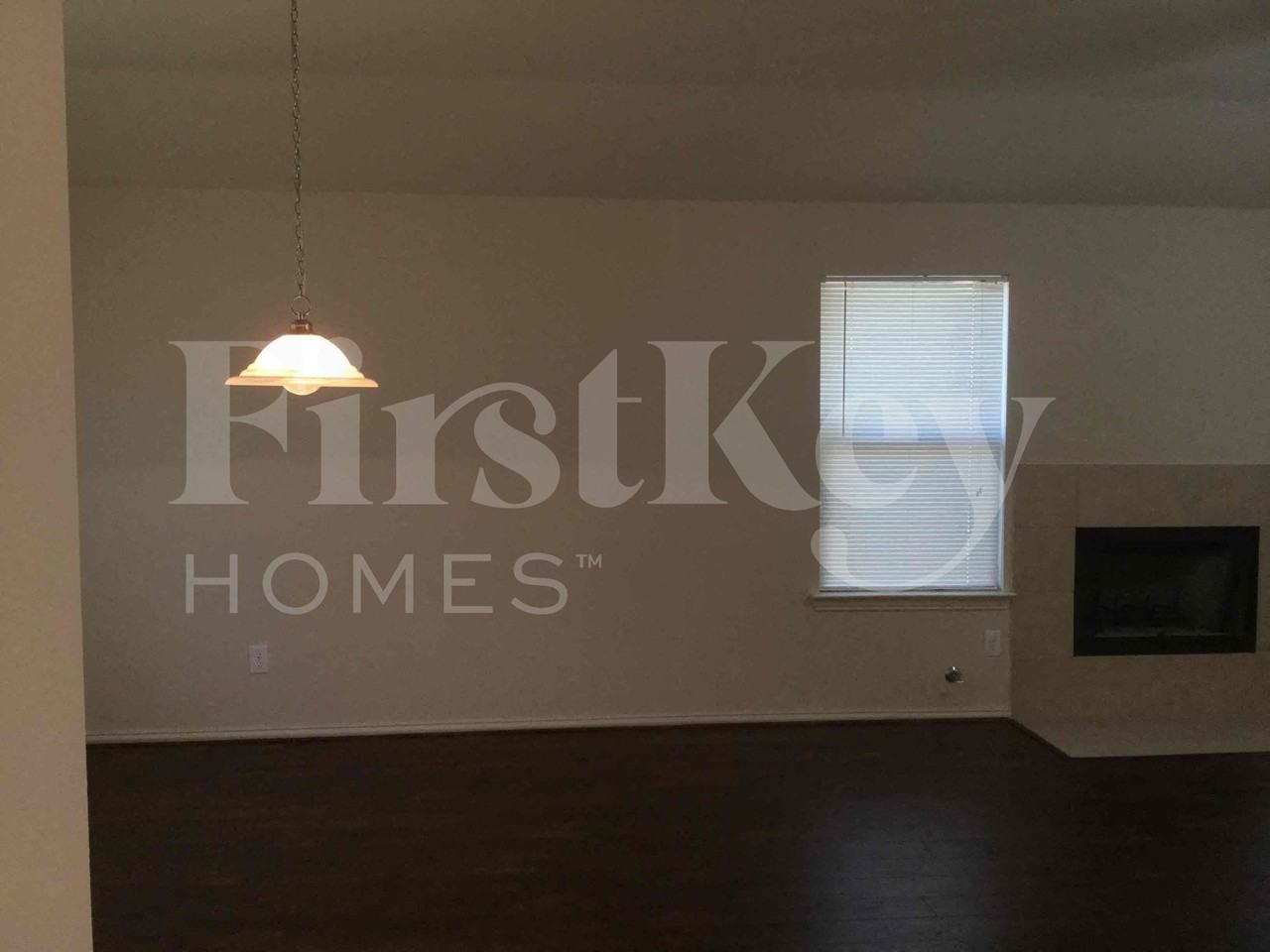 611 Hilton Dr - Photo 2 of 29