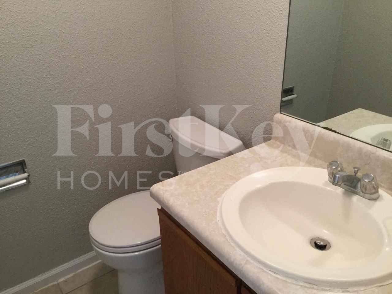 5369 Biffle Ln - Photo 6 of 12