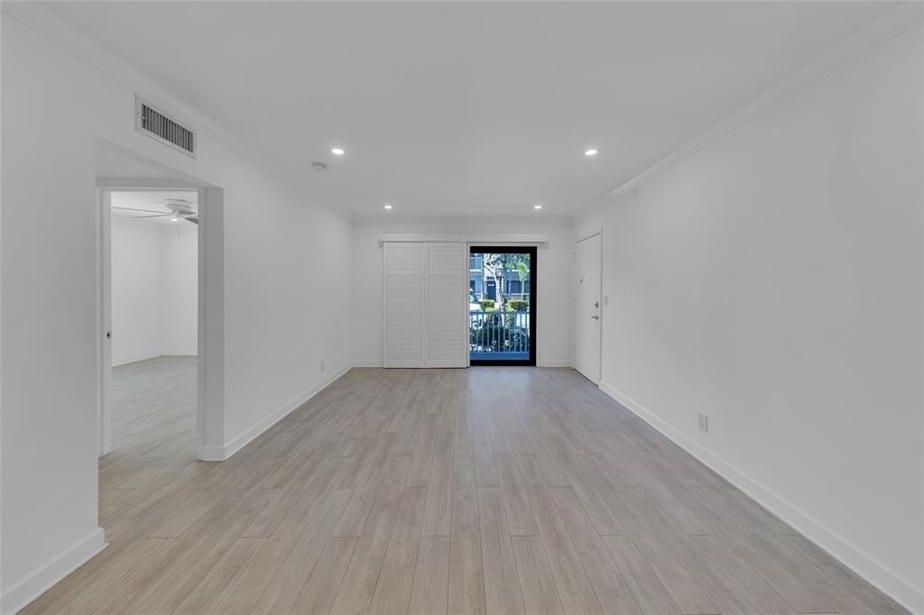 170 Cypress Club Dr #716 - Photo 6 of 45