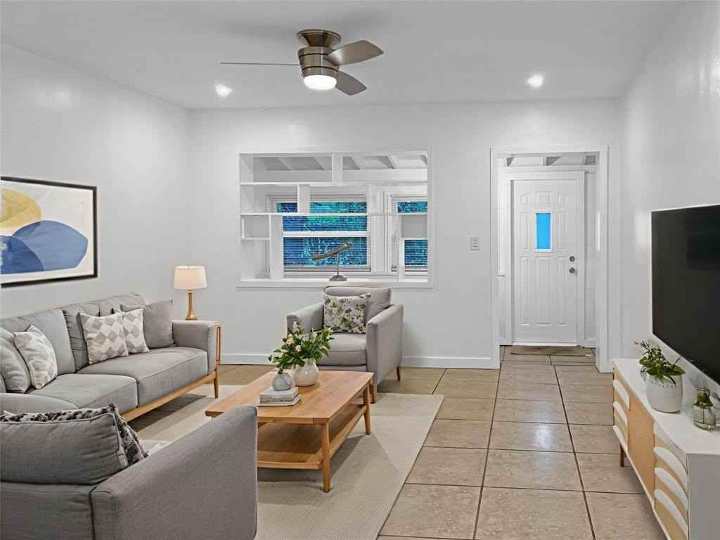 1300 Nw 6th Ave - Photo 2 of 15