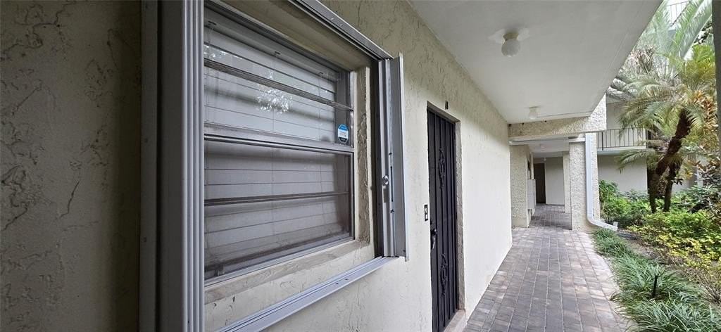 8951 N New River Canal Rd #1B - Photo 4 of 22