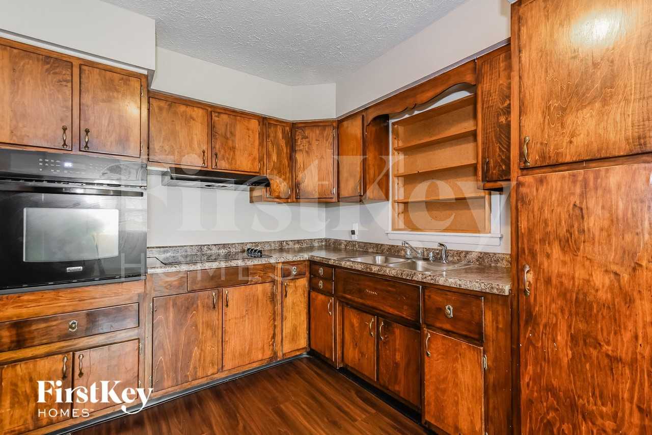 3104 S Kercheval Dr - Photo 7 of 15