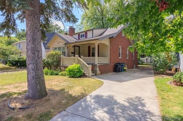 1212 Wyandotte Ave - Photo 3 of 28