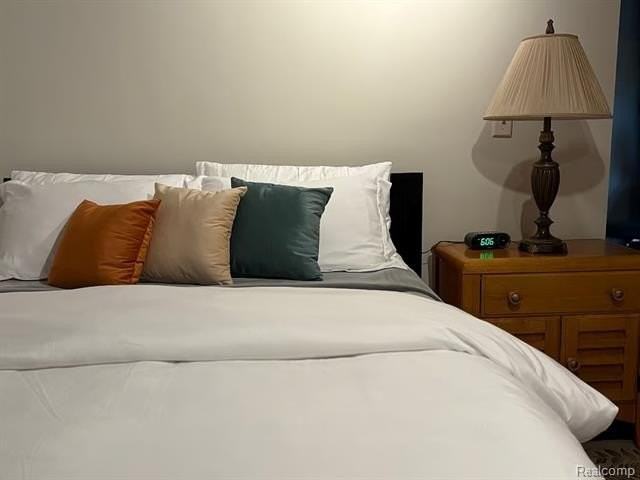 44655 Harmony Ln - Photo 6 of 33