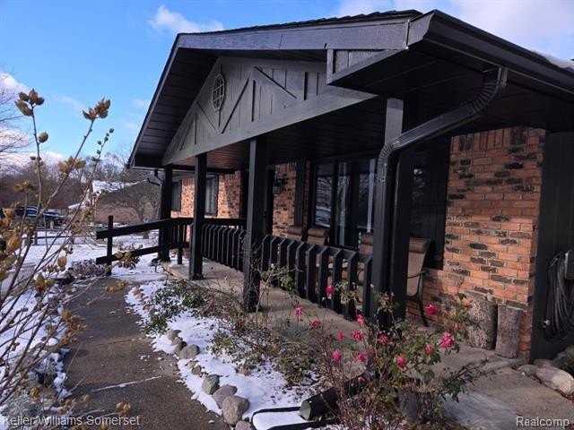 11914 Davisburg Rd - Photo 5 of 46