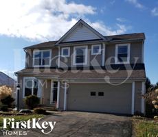 featured image of 1527 W Quail Run Dr