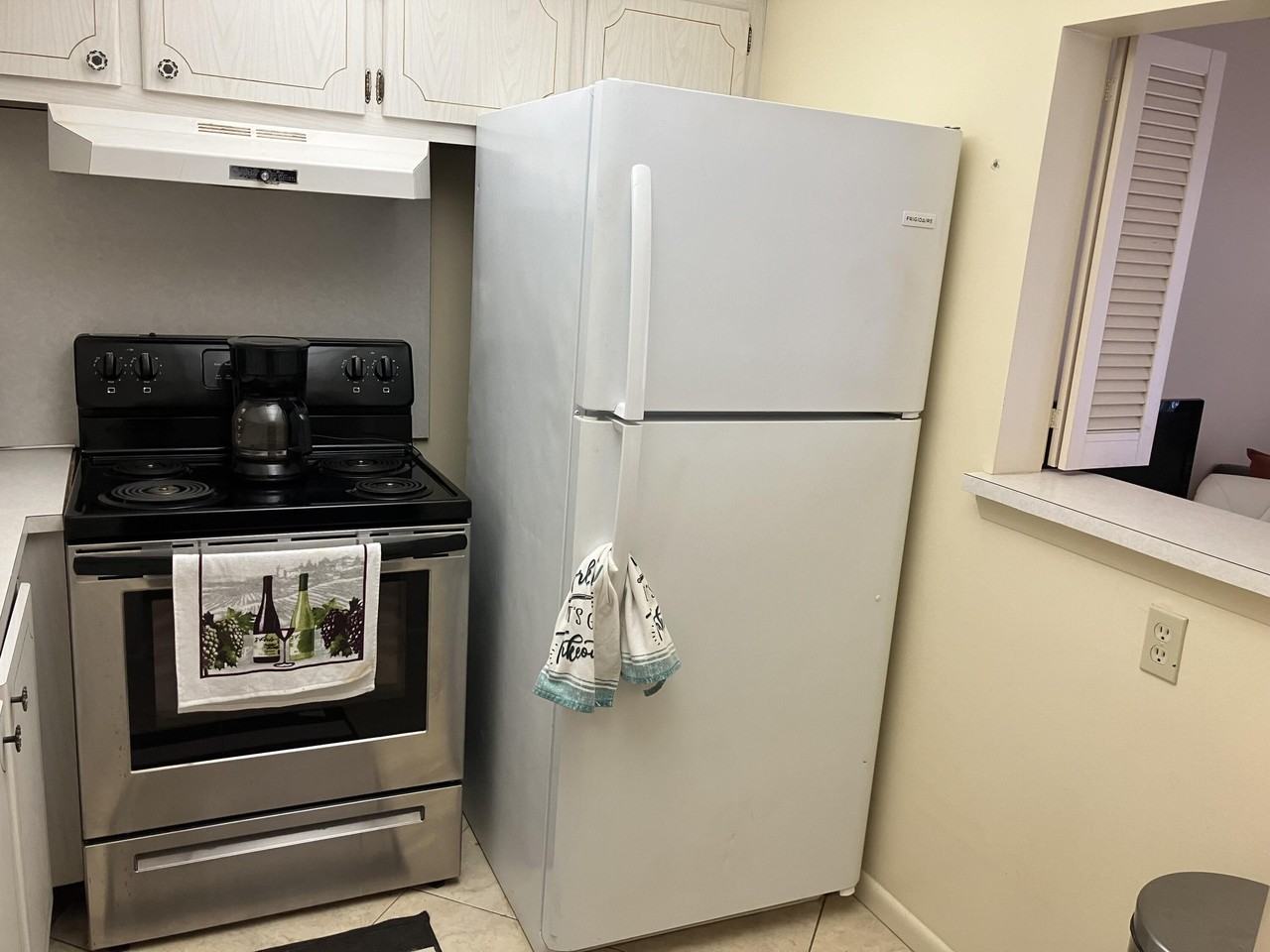 100 Ventnor E - Photo 7 of 23