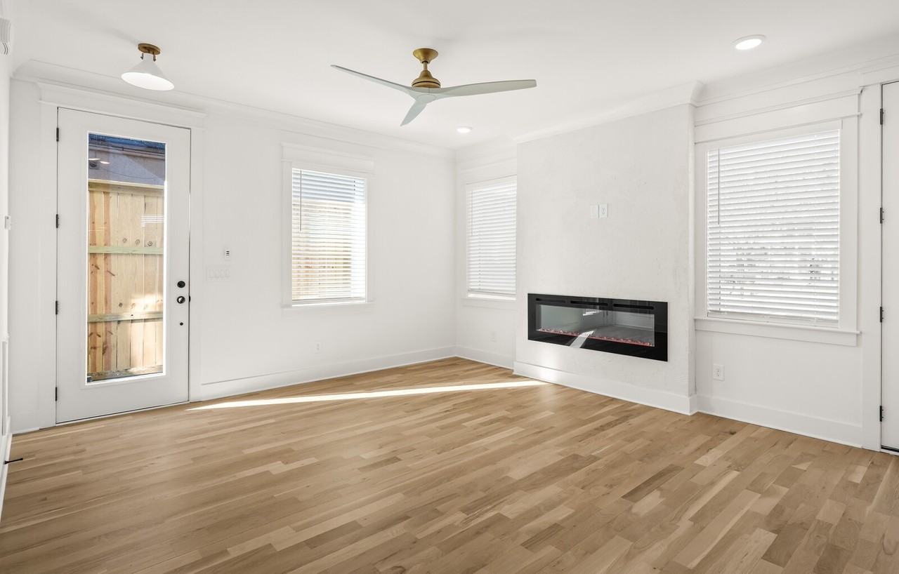 5011A Illinois Ave - Photo 7 of 30