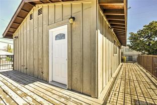 6011 Bellaire Ave - Photo 1 of 1