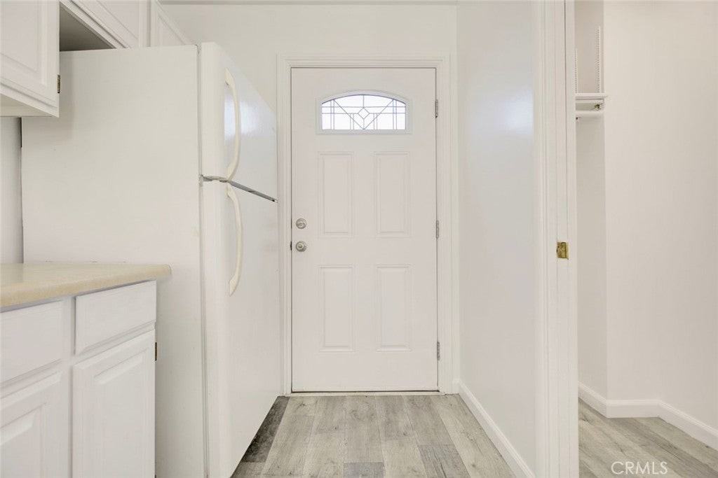 6011 Bellaire Ave - Photo 7 of 27