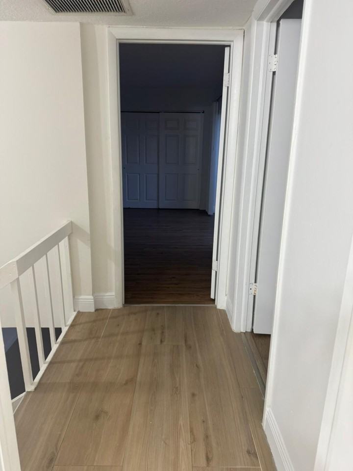 4702 Waterview Cir - Photo 7 of 22