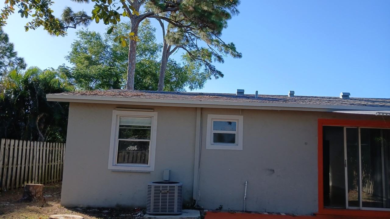 5050 25th St S - Photo 4 of 8