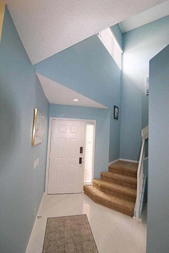 886 Windermere Way - Photo 5 of 33