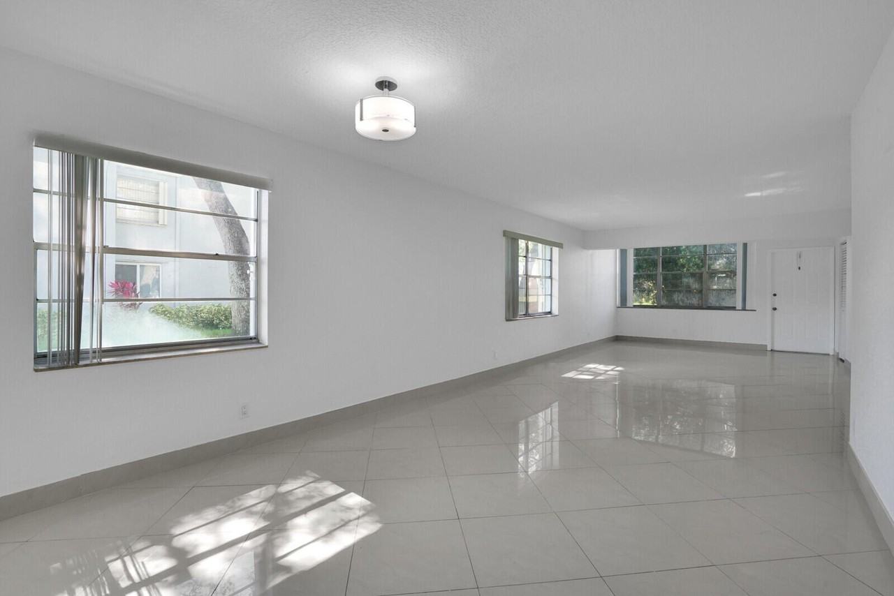 2900 Sw 22nd Ave #5170 - Photo 6 of 23