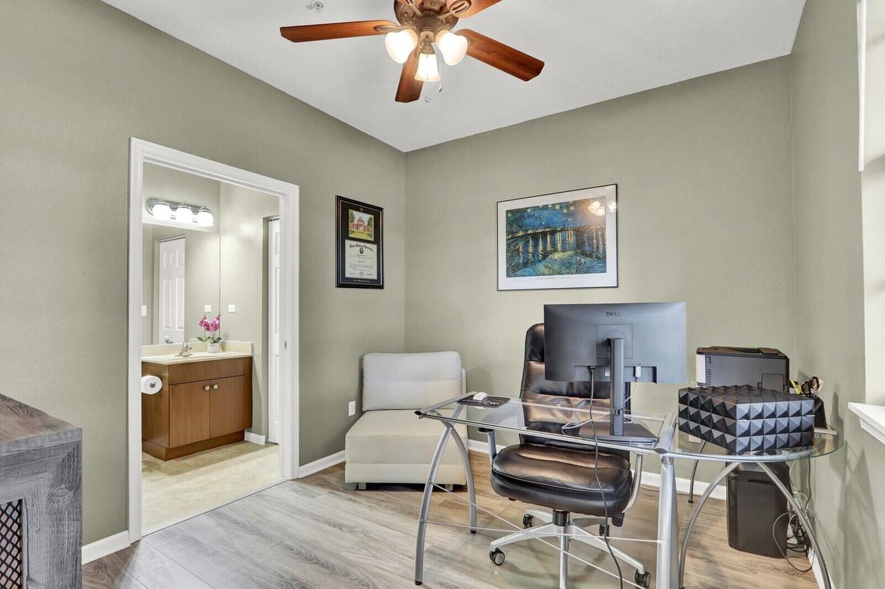 136 Regions Way - Photo 4 of 29