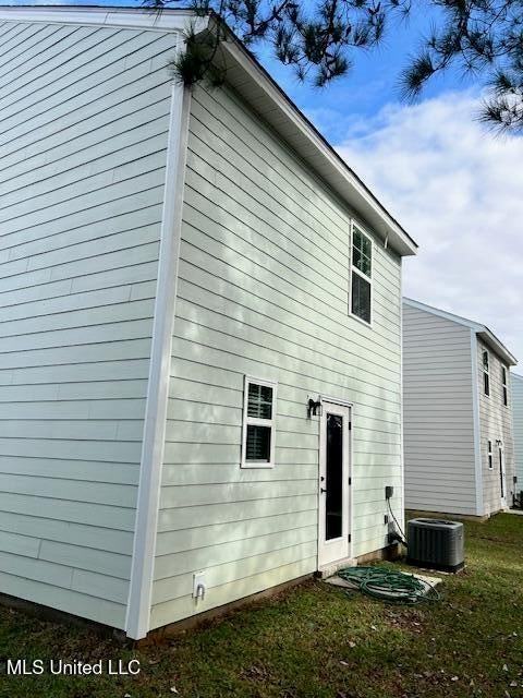 14967 Rowan Oak St - Photo 2 of 18