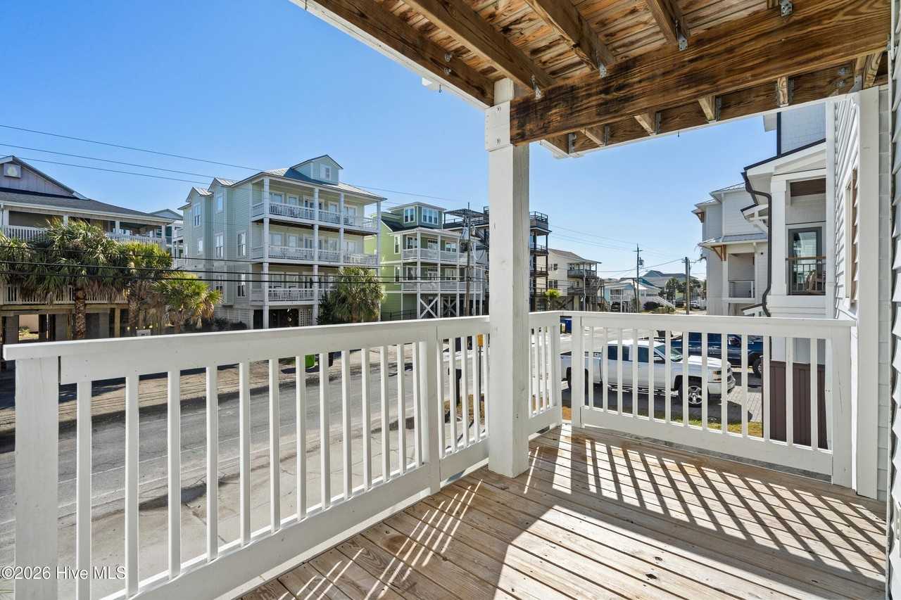 709 Canal Dr Apt 1a - Photo 5 of 46