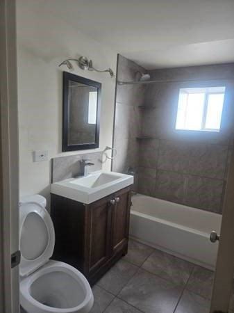 1517 Agua Fria St - Photo 6 of 10