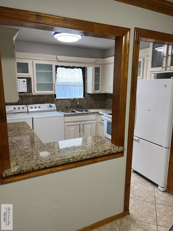 205 Calle Amistosa Apt 108 - Photo 4 of 18