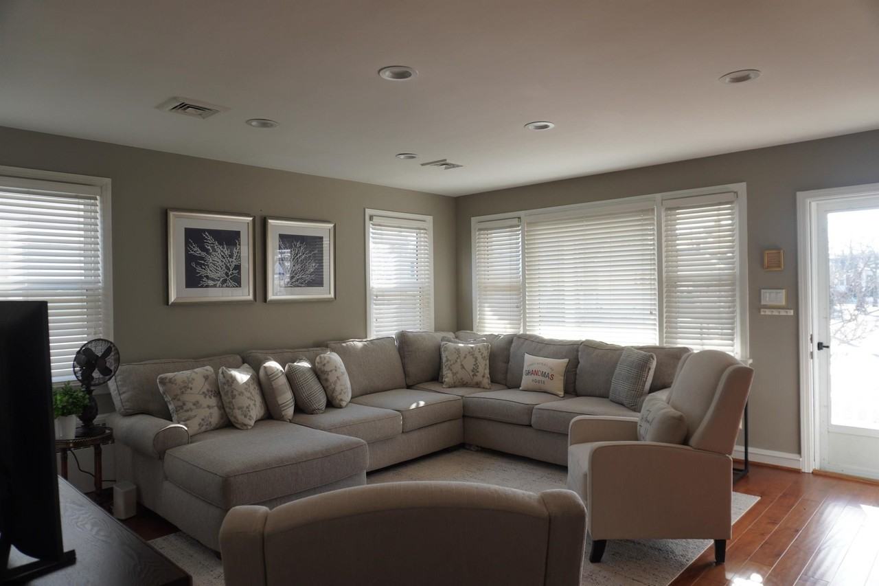 205 N Essex Ave - Photo 6 of 24