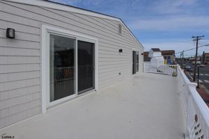 featured image of 9403 Ventnor Ave