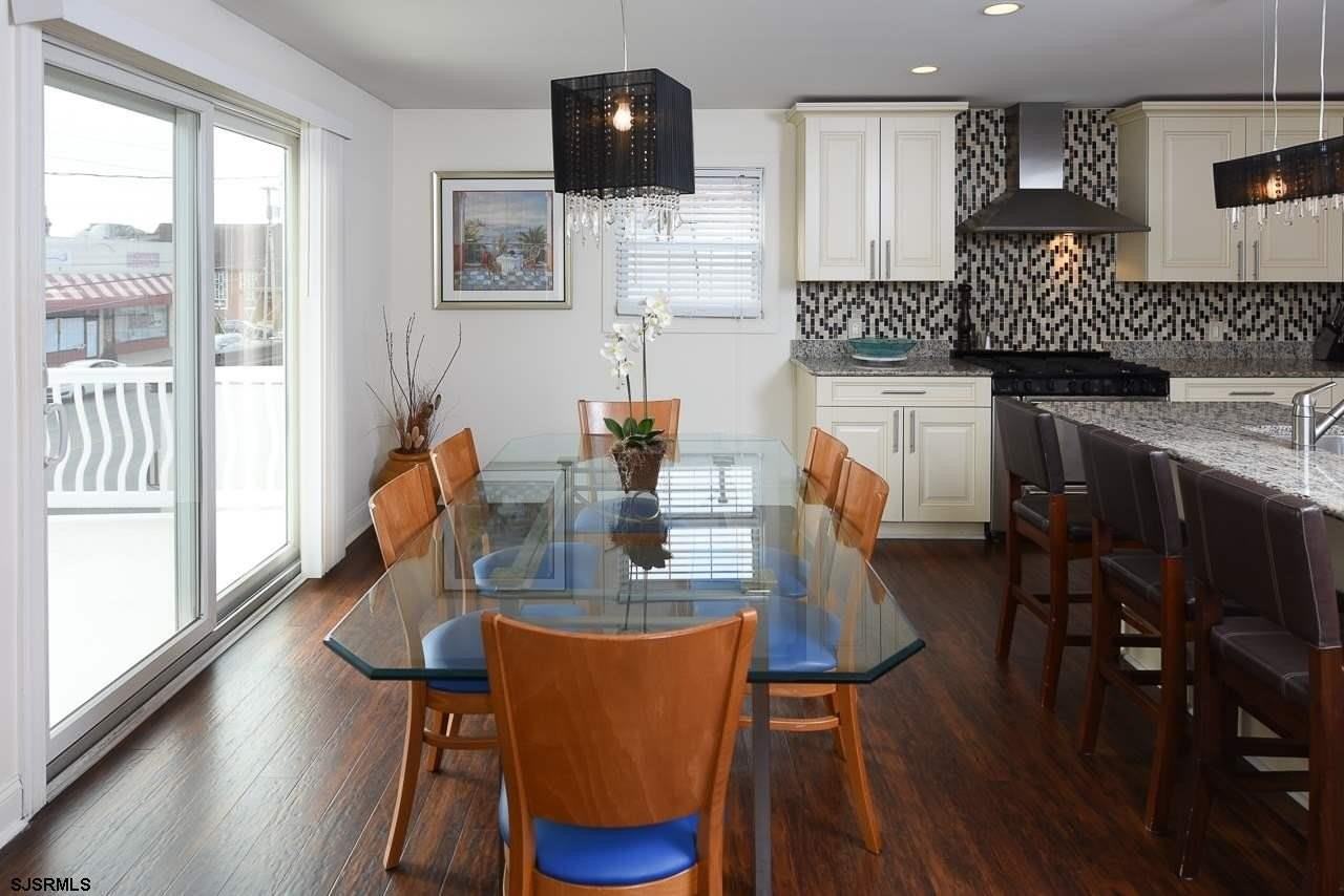 9403 Ventnor Ave - Photo 6 of 13